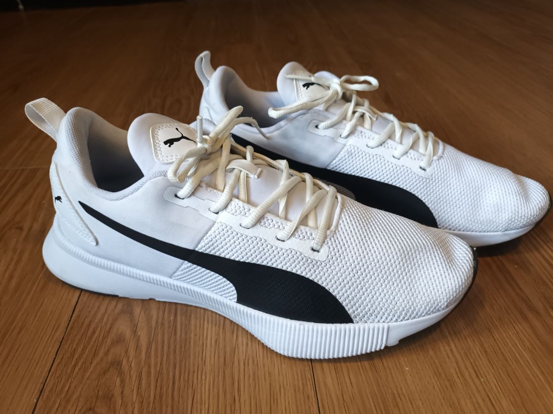 Puma white sales rubber shoes