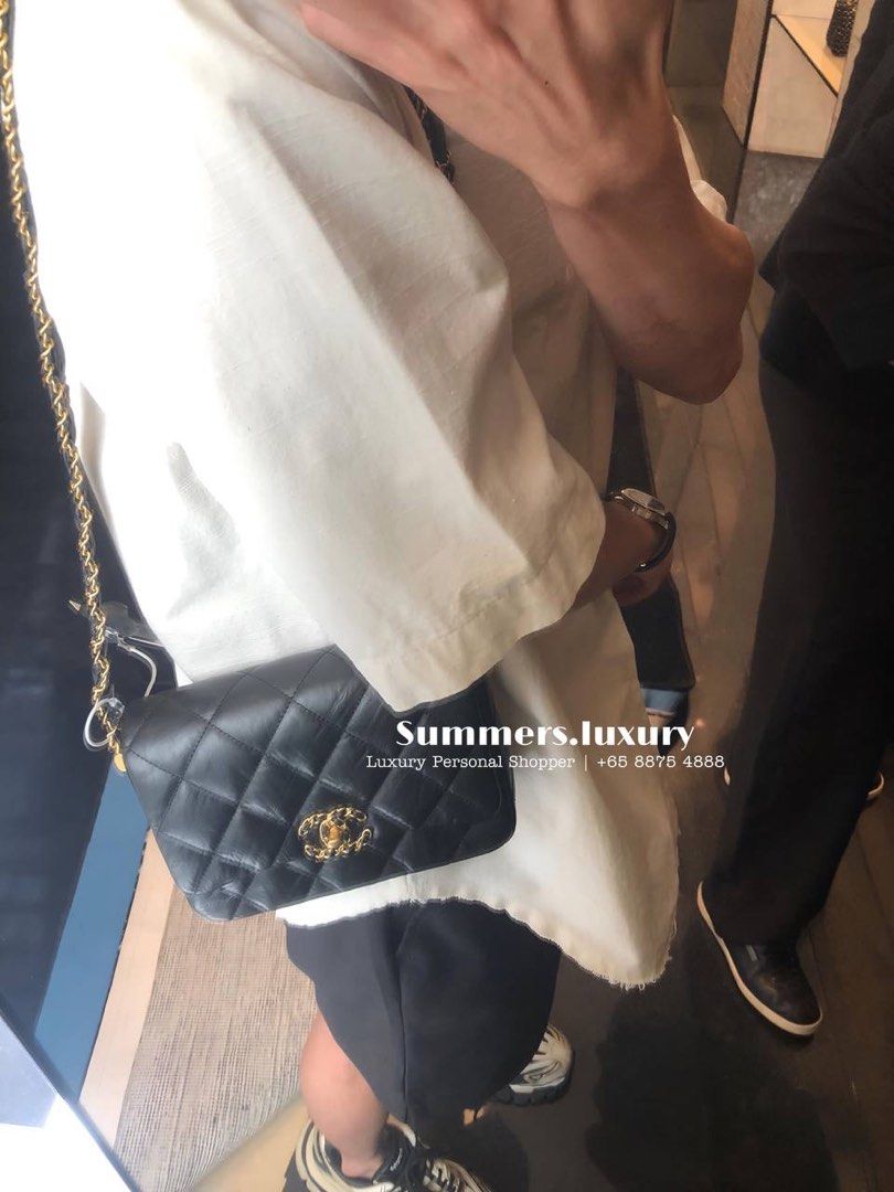 🚫FULLAMT🚫 23K Chanel 19 Mini Square Flap Bag, Women's Fashion