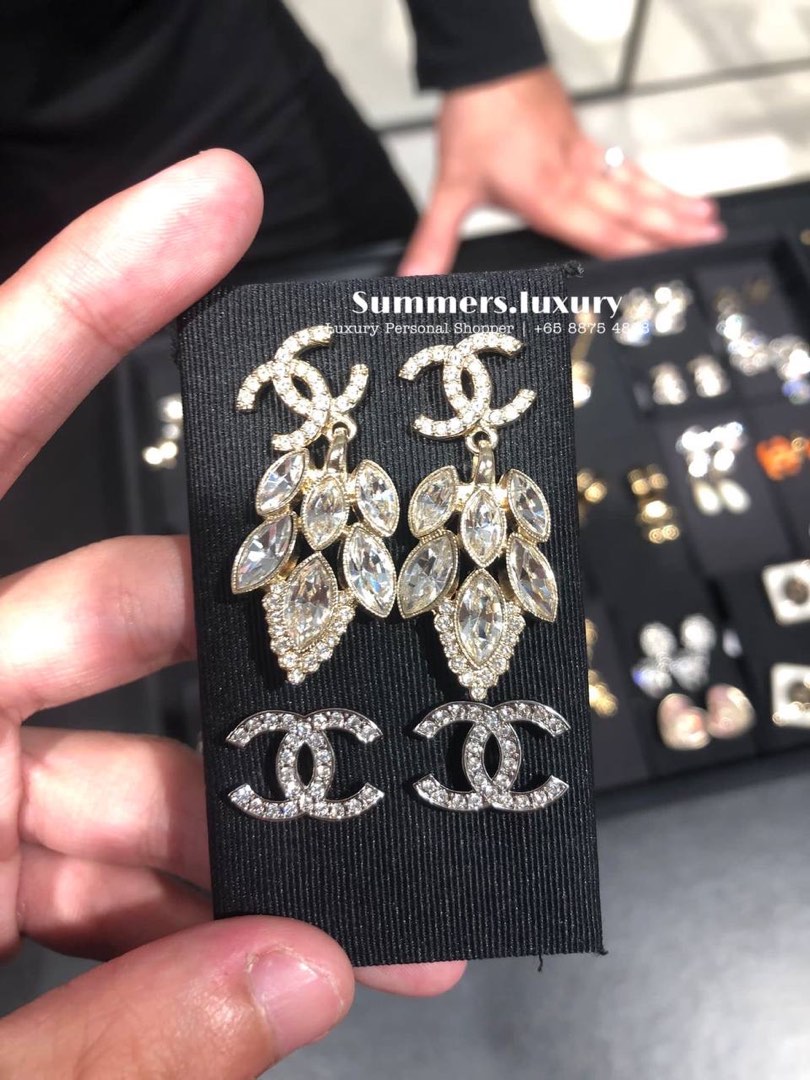 black chanel earrings cc silver