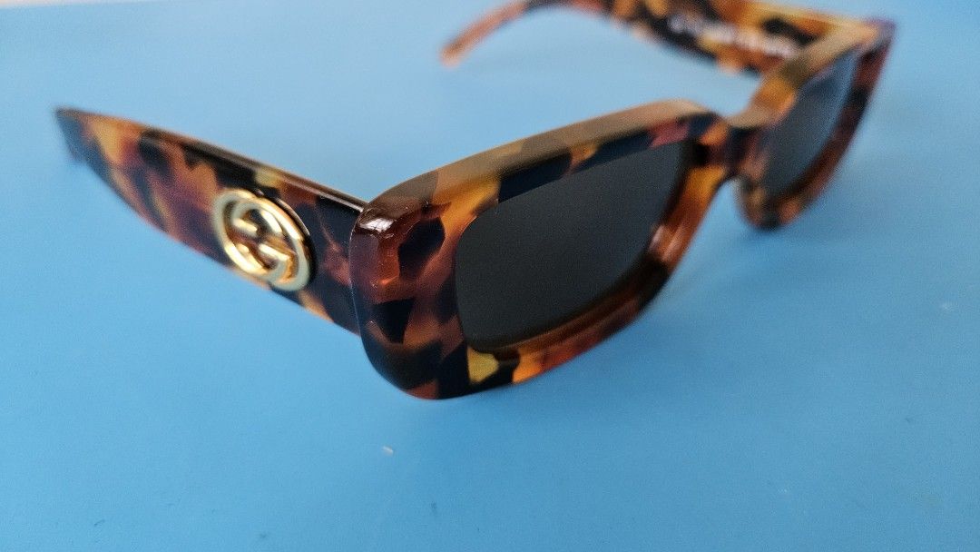 Gucci GG 2409 S D19 Sunglasses Carousell