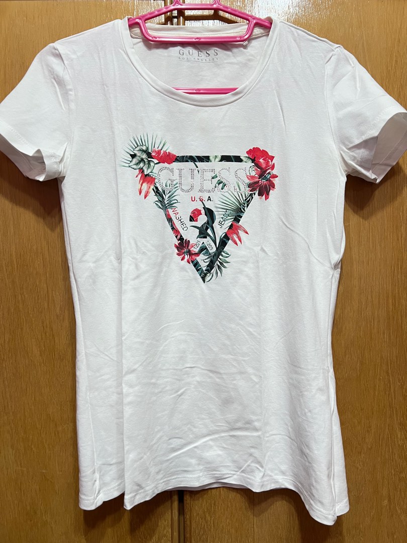 Guess lory 2025 tee