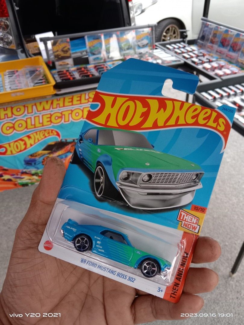 Hot cheap wheels mustang