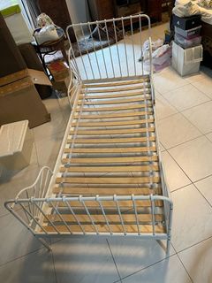 (Category: ) located in . Submitted by henares (Listing ID 1255529670, Image 1). Description: .