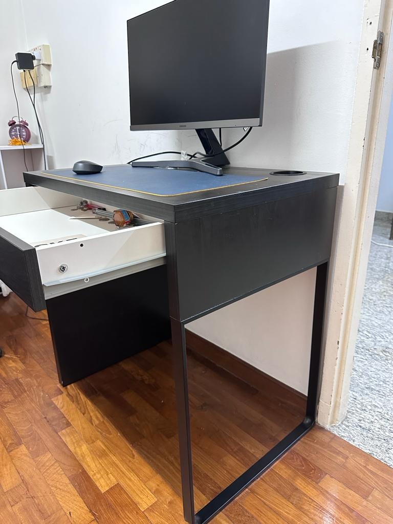 Ikea Working/Study table + Revolving chair (Pickup from Queenstown