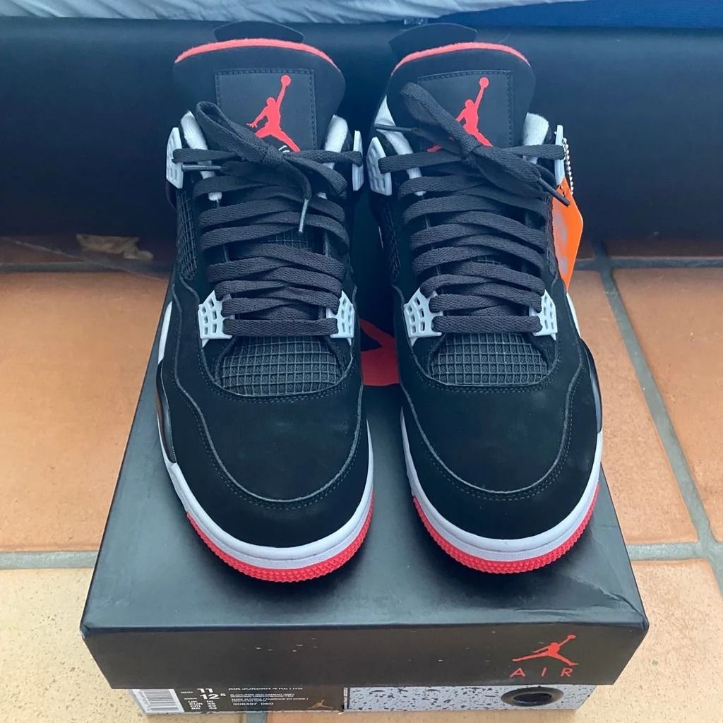 Jordan retro 4 bred size 11 hotsell