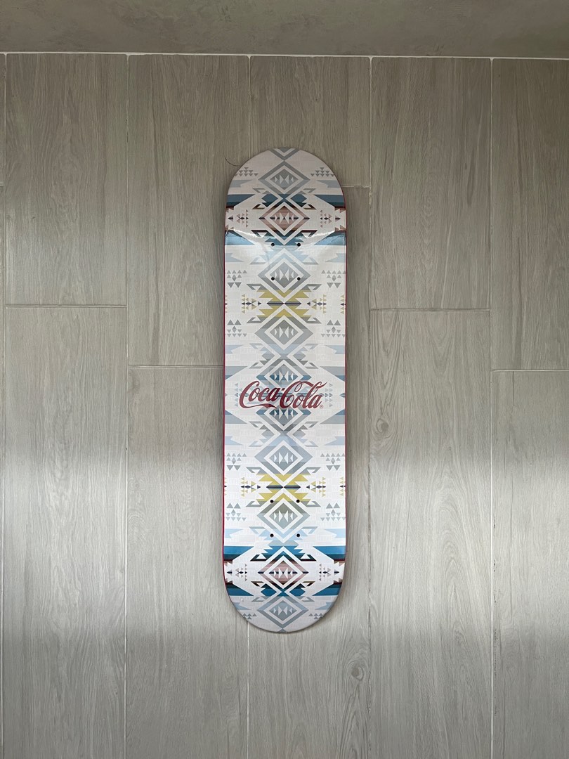 Kith coca cola skateboard online