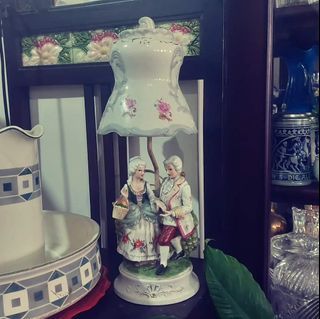 Lampu keramik eropa