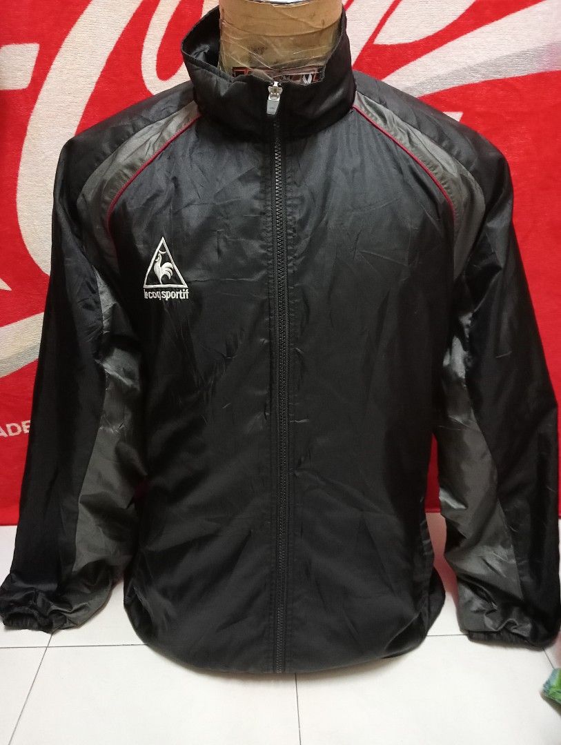 Le loq sportif Men s Fashion Tops Sets Formal Shirts on Carousell