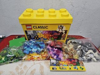 LEGO Classic 10698 Large Creative Brick Box  790 pieces
