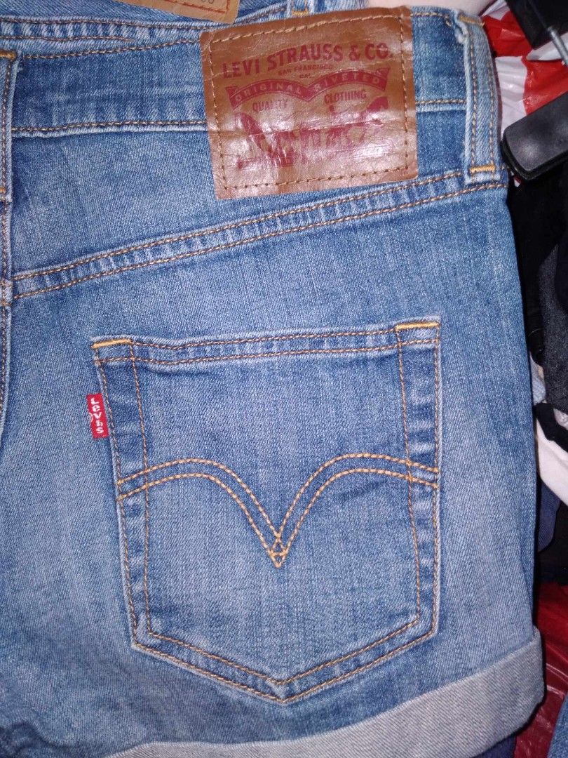Levis sexy sales