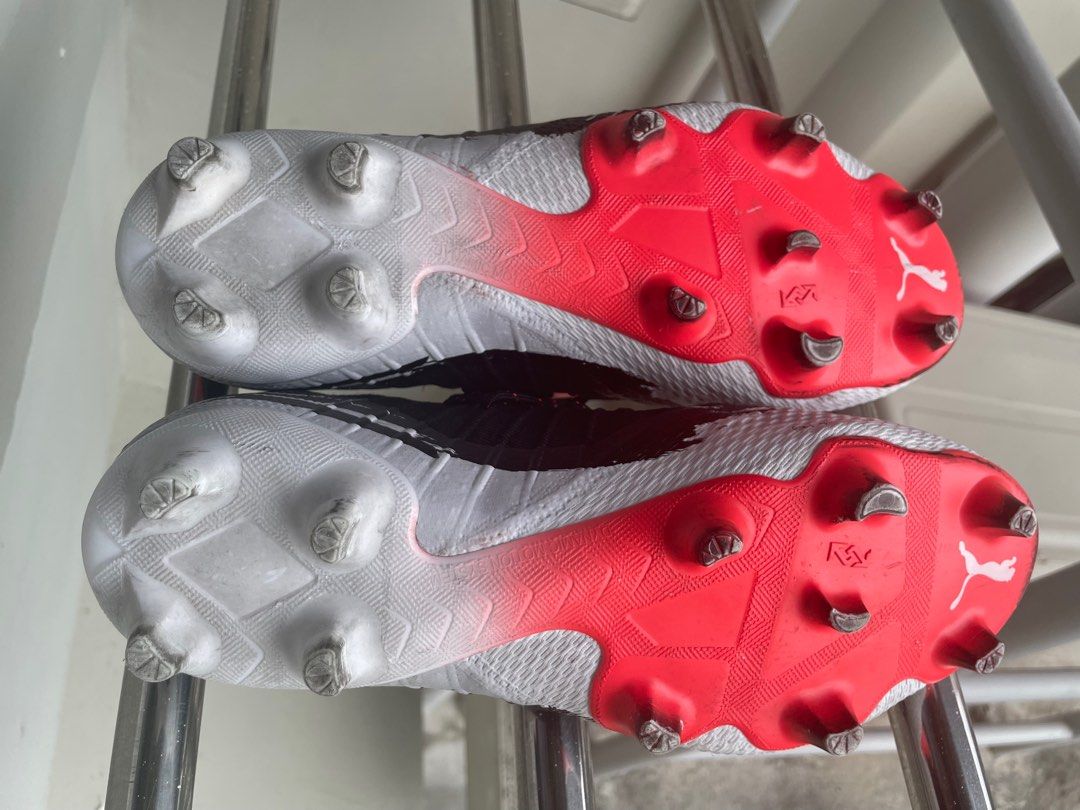 Lightly Used US10.5 Limited Edition Puma x Unisport Future 1.4
