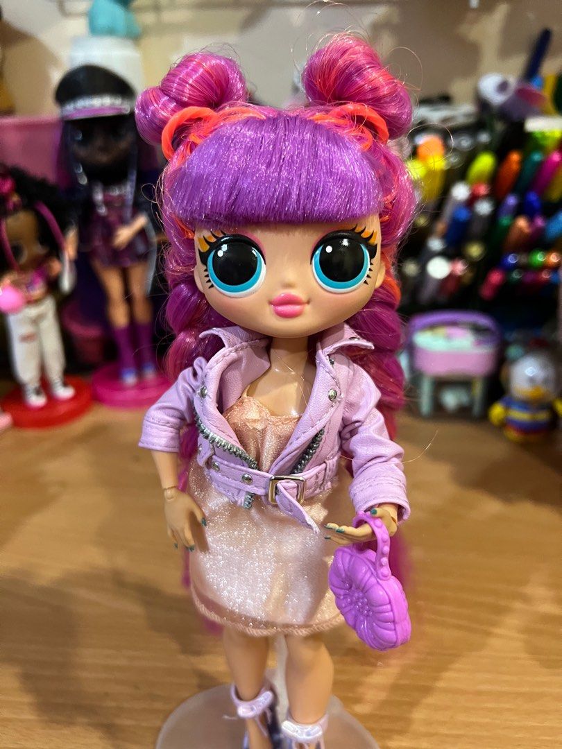 Lol discount doll cracker