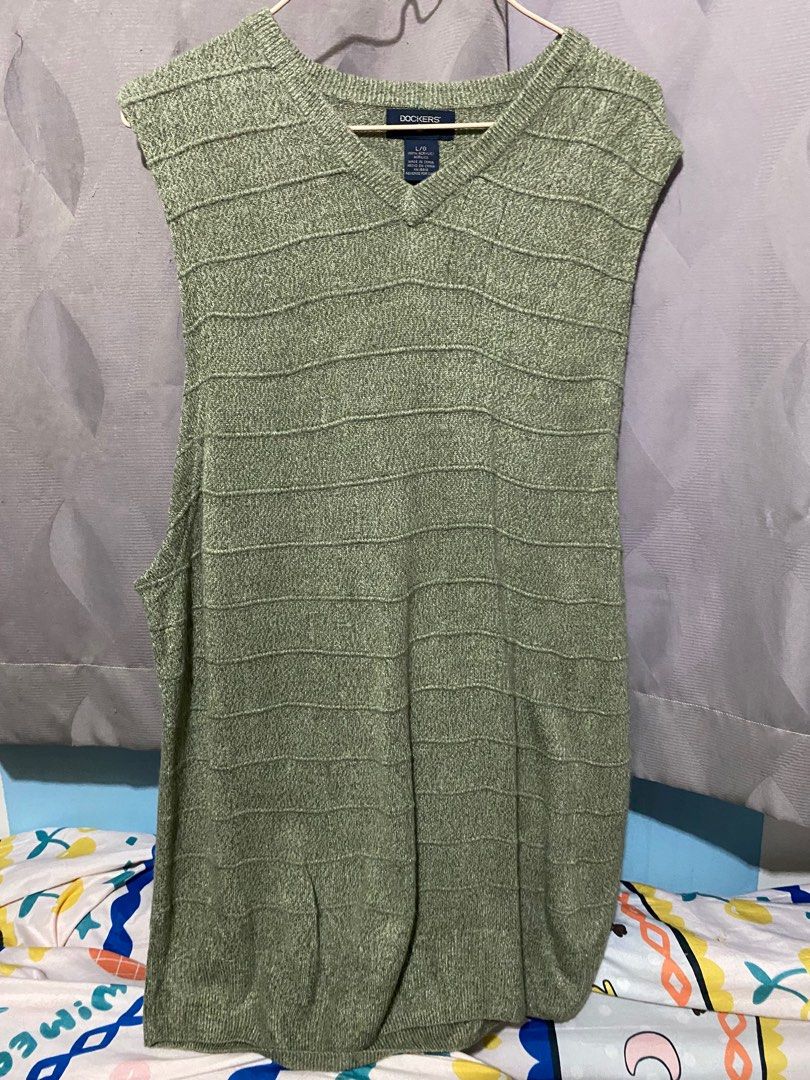 Dark green sweater vest sale
