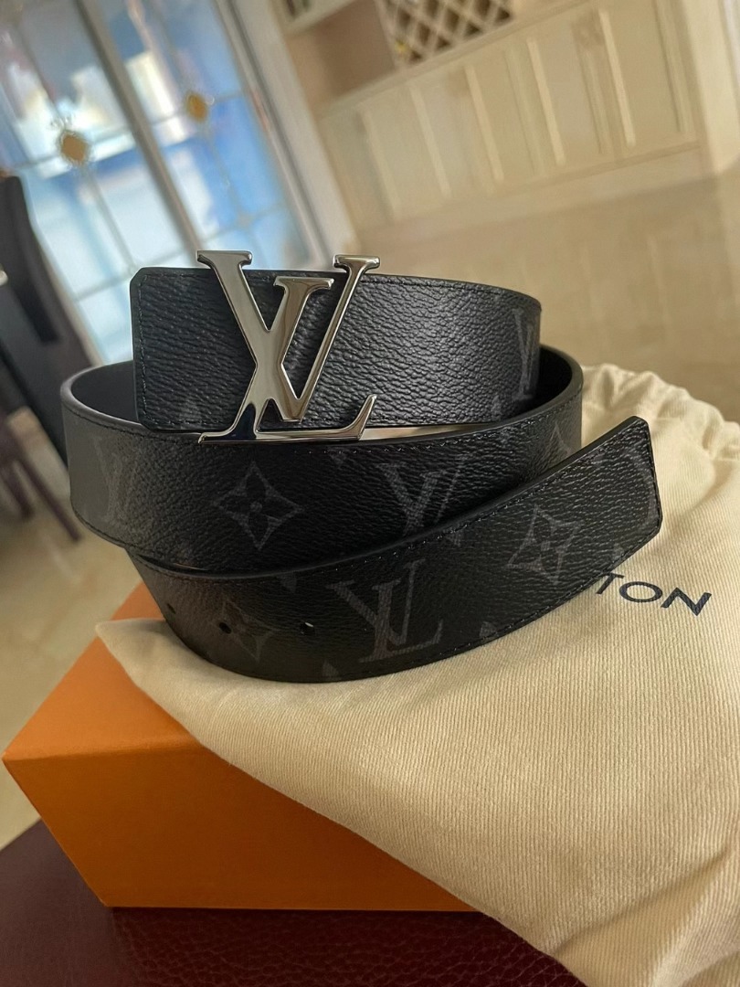 Luxurious Louis Vuitton Genuine Leather Silver buckles Black Color Men's  Belt. – WatchshopBD