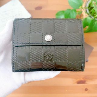 LV Vernis Malibu Street, Luxury, Bags & Wallets on Carousell