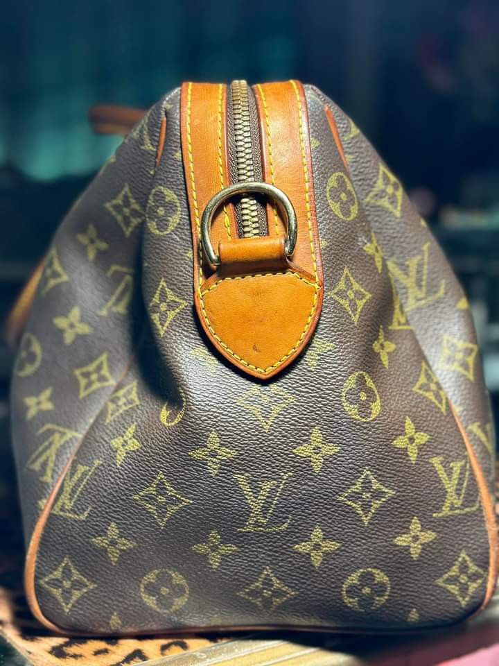 Louis Vuitton Prism Keepall Monogram Bandouliere 50 Iridescent, Luxury,  Bags & Wallets on Carousell