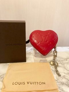Louis Vuitton M80677 Wild At Heart Cream White Round Zip Coin Purse IC chip