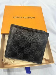 LV Men Multiple Wallet Monogram Design M60895