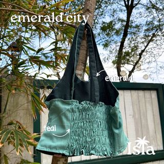 (Category: ) located in . Submitted by eri.closet (Listing ID 1255426156, Image 1). Description: .
