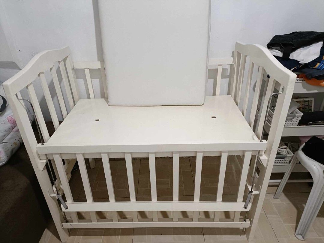 Mang ben sale wooden crib