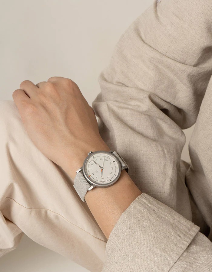 Maven MUS-01 GREY 40MM 軍事風手錶$1088 / SILVER MESH Sliver 480