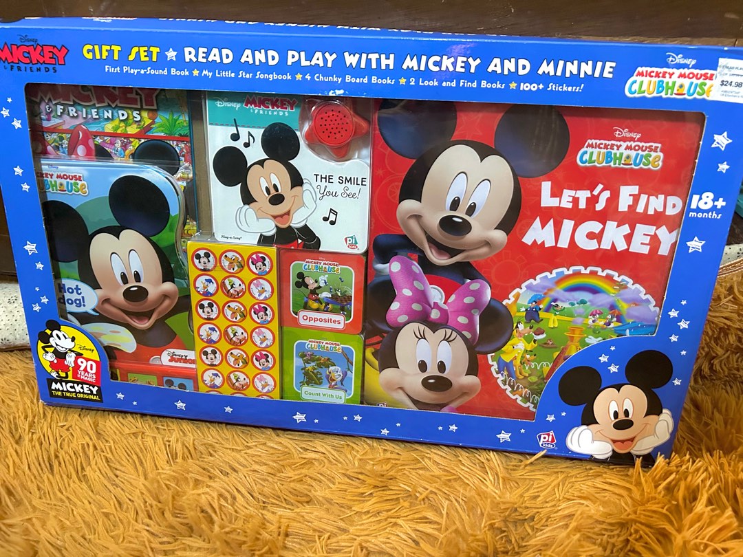 Mickey Mouse Gift Set Complete Brand New, Hobbies & Toys, Toys & Games on Carousell