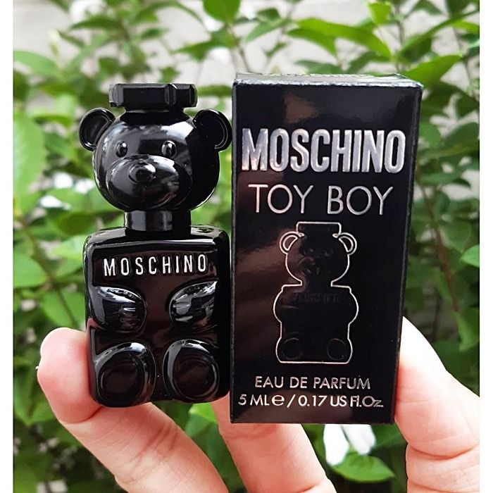 Moschino toy boy eau de parfum store