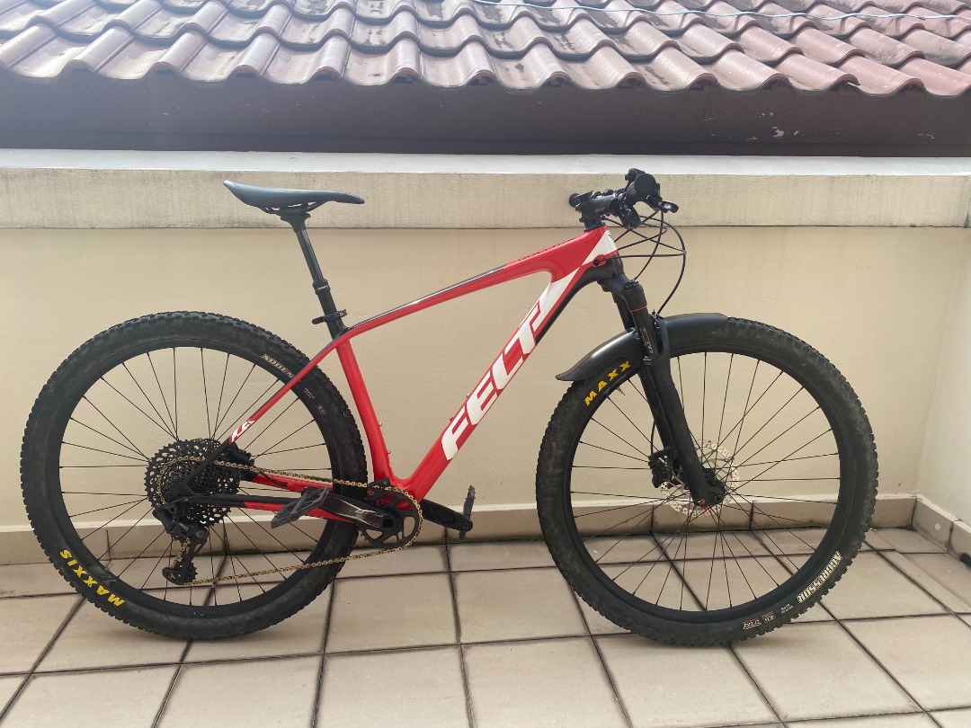 Felt hardtail mountain bikes clearance