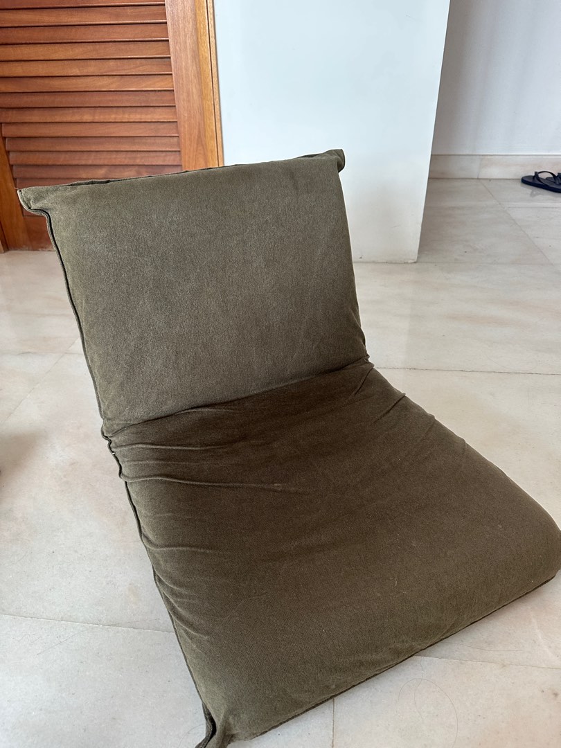 Muji floor chair and foldable table, Furniture & Home Living, Furniture