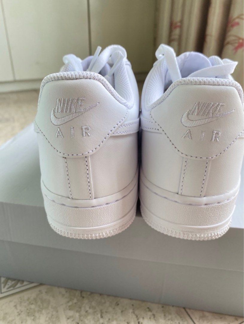 Triple white nike 27 top