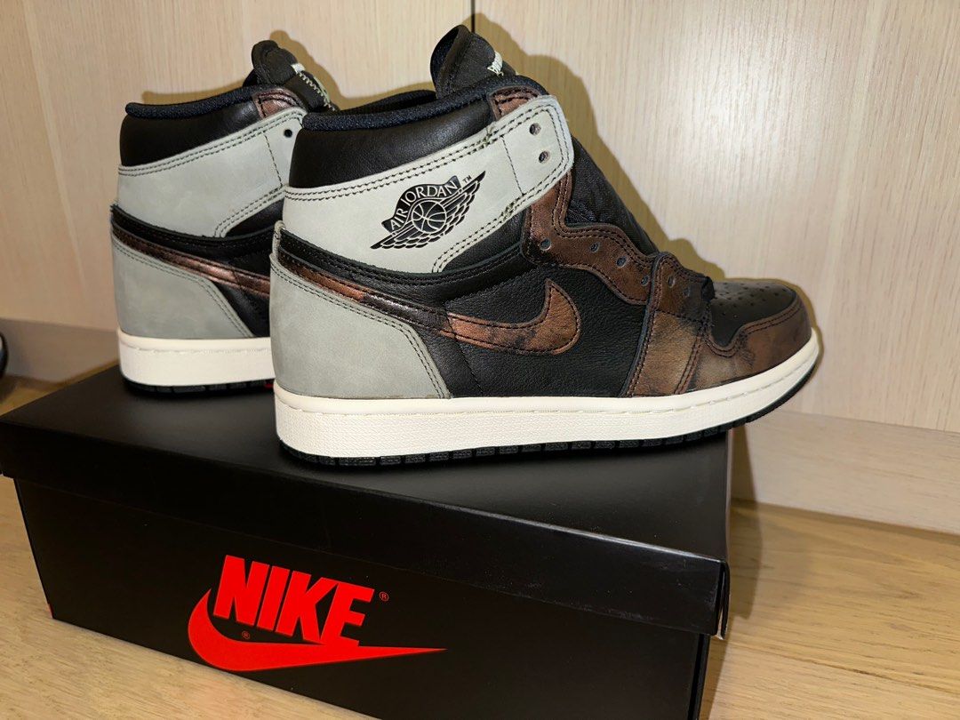 black fresh mint jordan 1