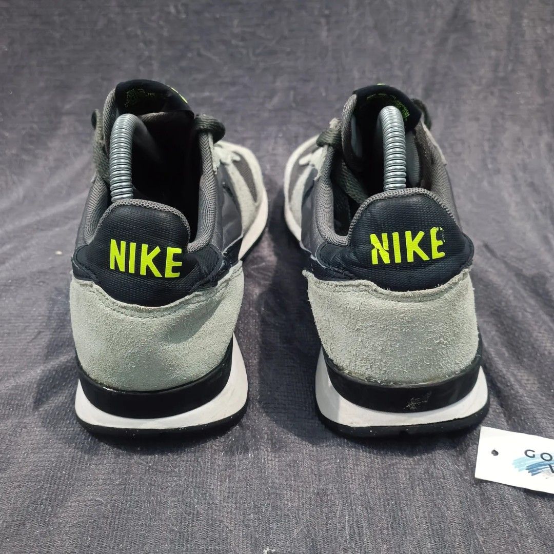 nike internationalist 41