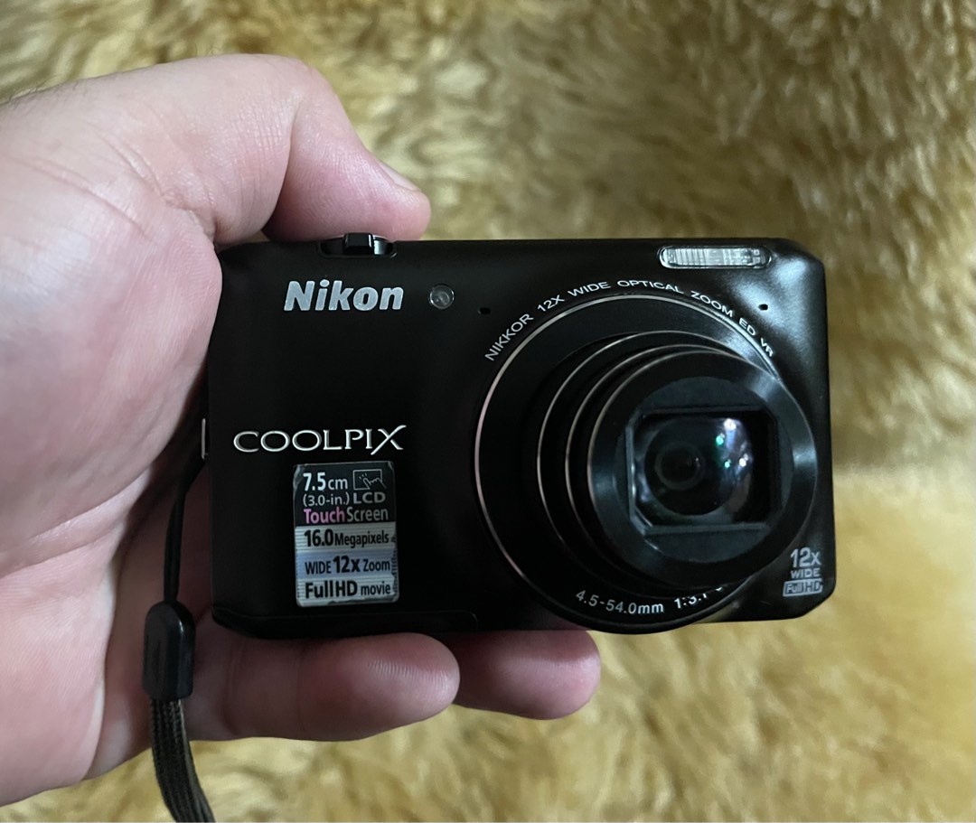 Nikon Coolpix S6400 Digital Camera, Photography, Cameras on Carousell