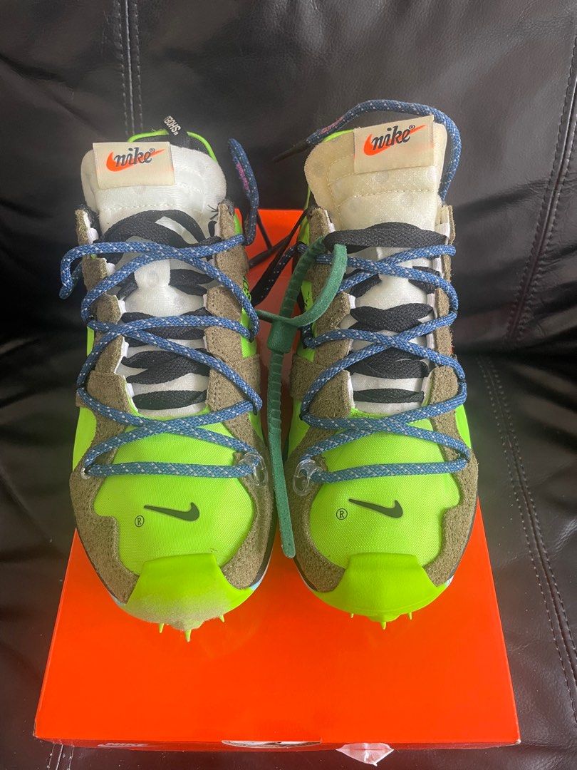 Off white （分類：鞋及波鞋）位於 Hong Kong。 由 shan_0101 提交（商品編號 1255403305，圖片 1）。簡介： 全新off-white波鞋連盒。