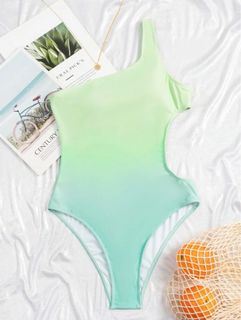 (Category: ) located in . Submitted by intopreloved (Listing ID 1255536049, Image 1). Description: .