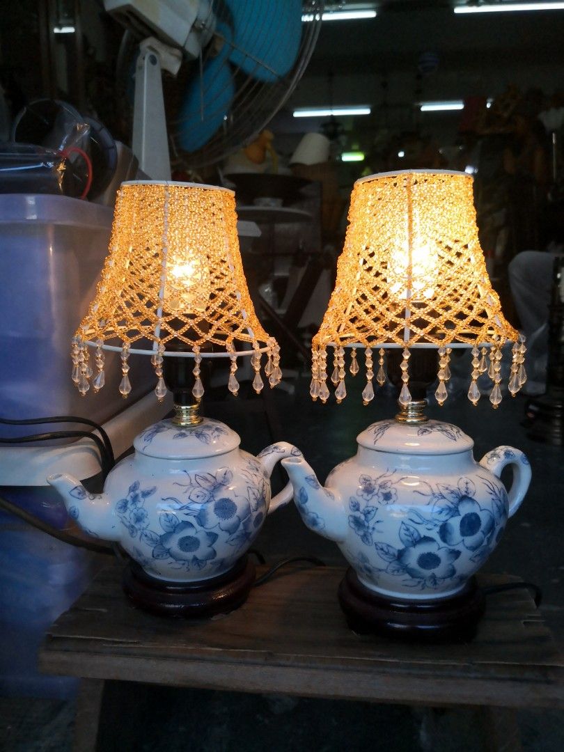Blue and white deals porcelain table lamps