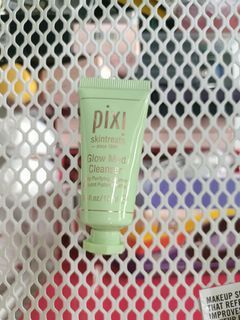 Pixi glow mud cleanser 15ml