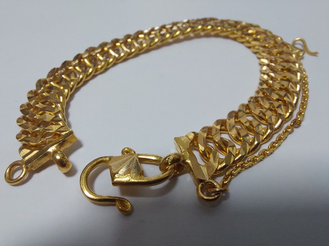 Gold chain shop bracelet designs