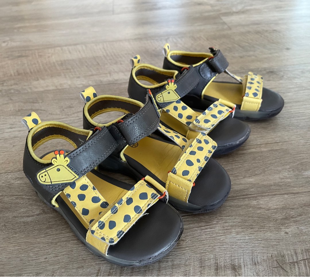 Preloved Mothercare sandals genuine leather Babies Kids