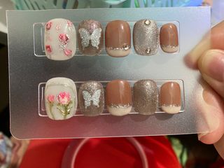 (Category: ) located in . Submitted by Jen_preloved (Listing ID 1255463602, Image 1). Description: .