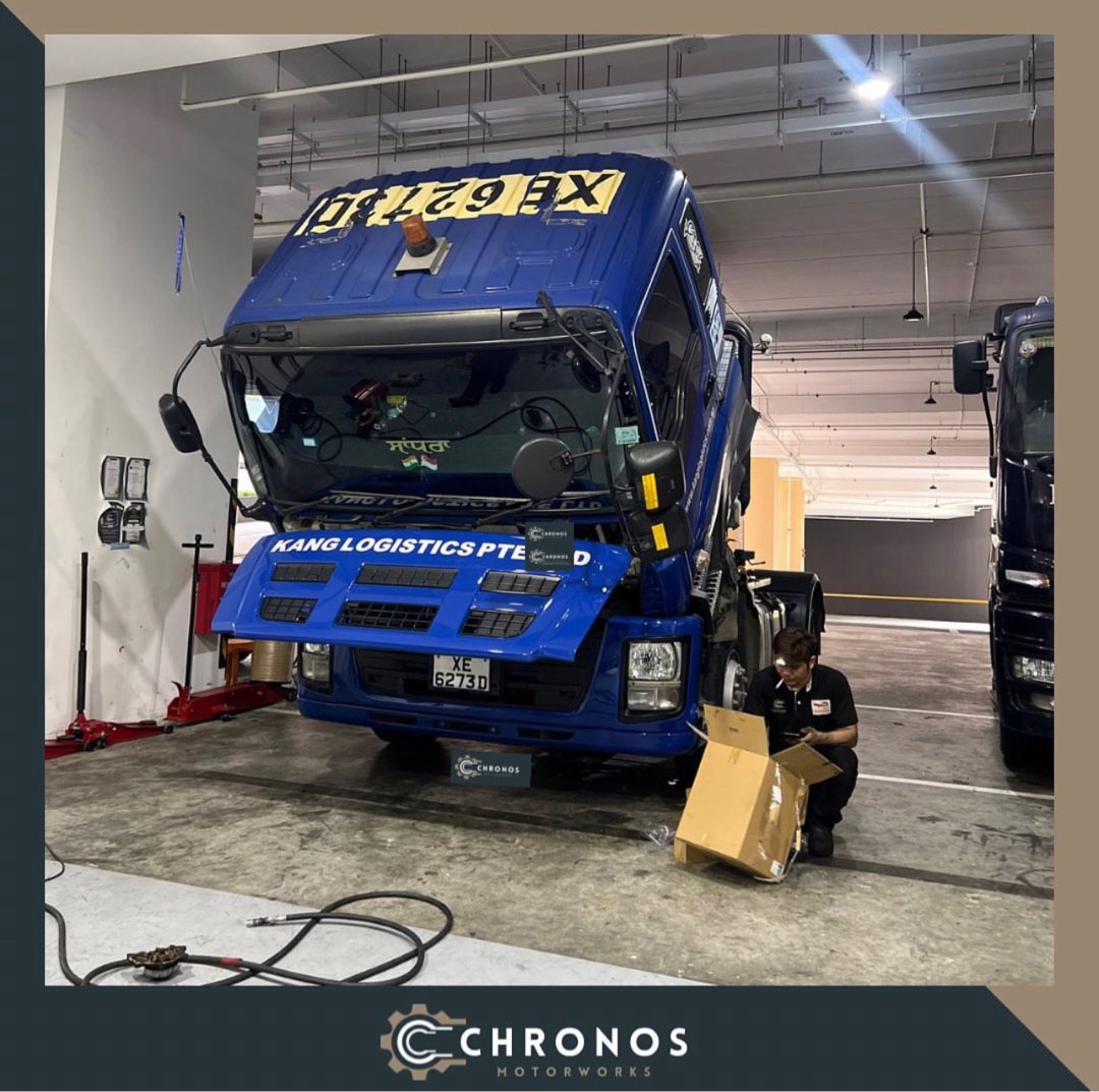 Prime mover - engine oil leak, Car Accessories, Car Workshops ...