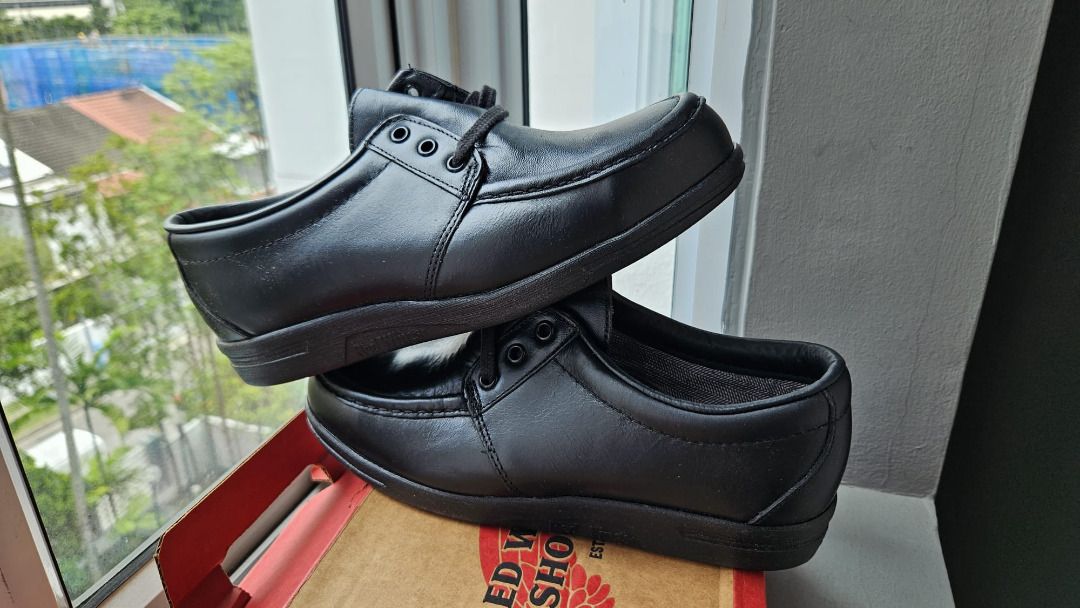 Redwing 6604 Black Oxford Men Safety Shoe - Buy Online