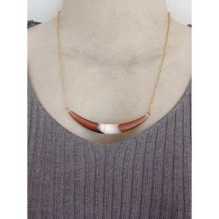 RETRO Vintage Lenora Dame Horn Pendant Jewelry Necklace