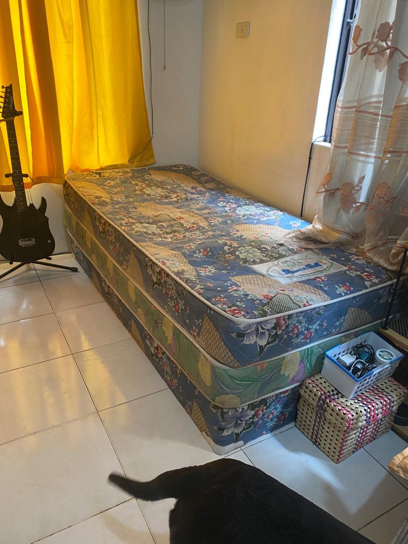 Salem Mattresses with Bed Base, Furniture & Home Living, Furniture, Bed