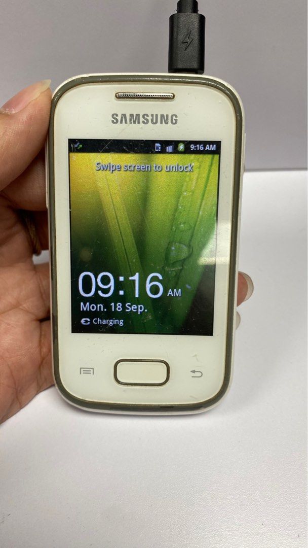 SAMSUNG S5300 GALAXY POCKET ANDROID GSM UNLOCKED QUADBAND PHONE: YELLOW