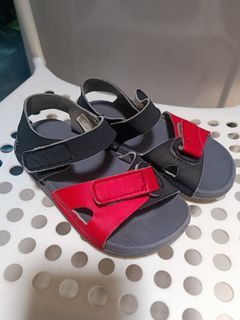 SANDAL TOEZONE