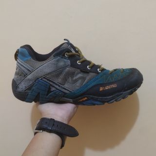 Sepatu Gunung Baideng Ori Sepatu Hiking Sepatu Outdoor Ukuran 42 Sepatu Second Sepatu Tracking