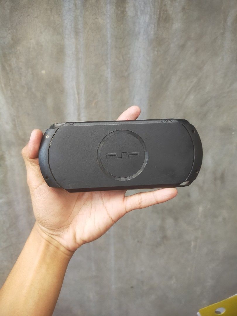 Sony PSP seri E1002, Video Game, Konsol di Carousell