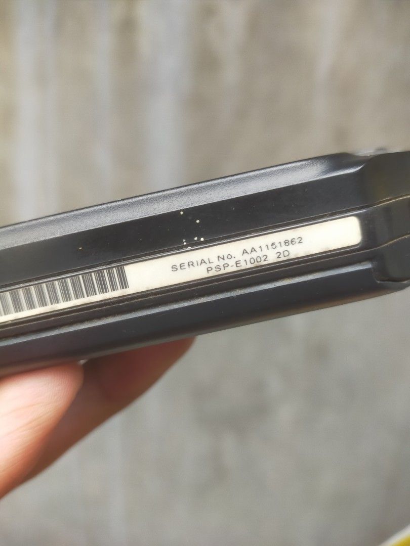 Sony PSP seri E1002, Video Game, Konsol di Carousell