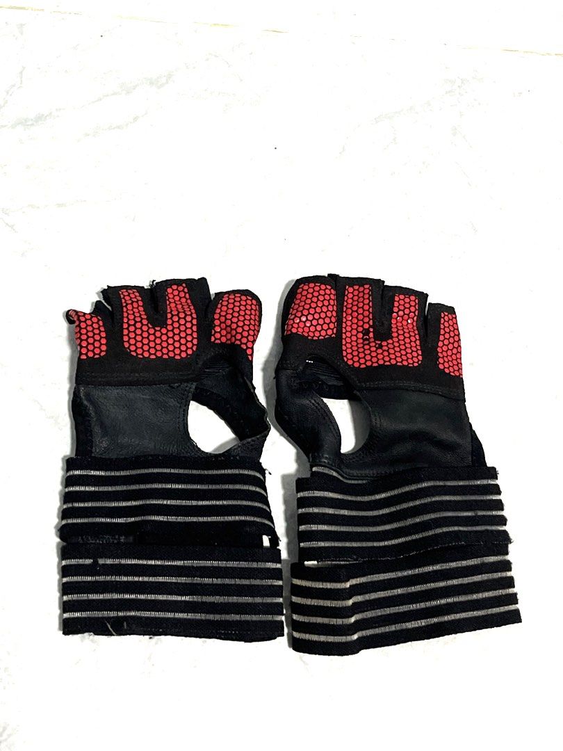 Sports gloves for 2025 gym